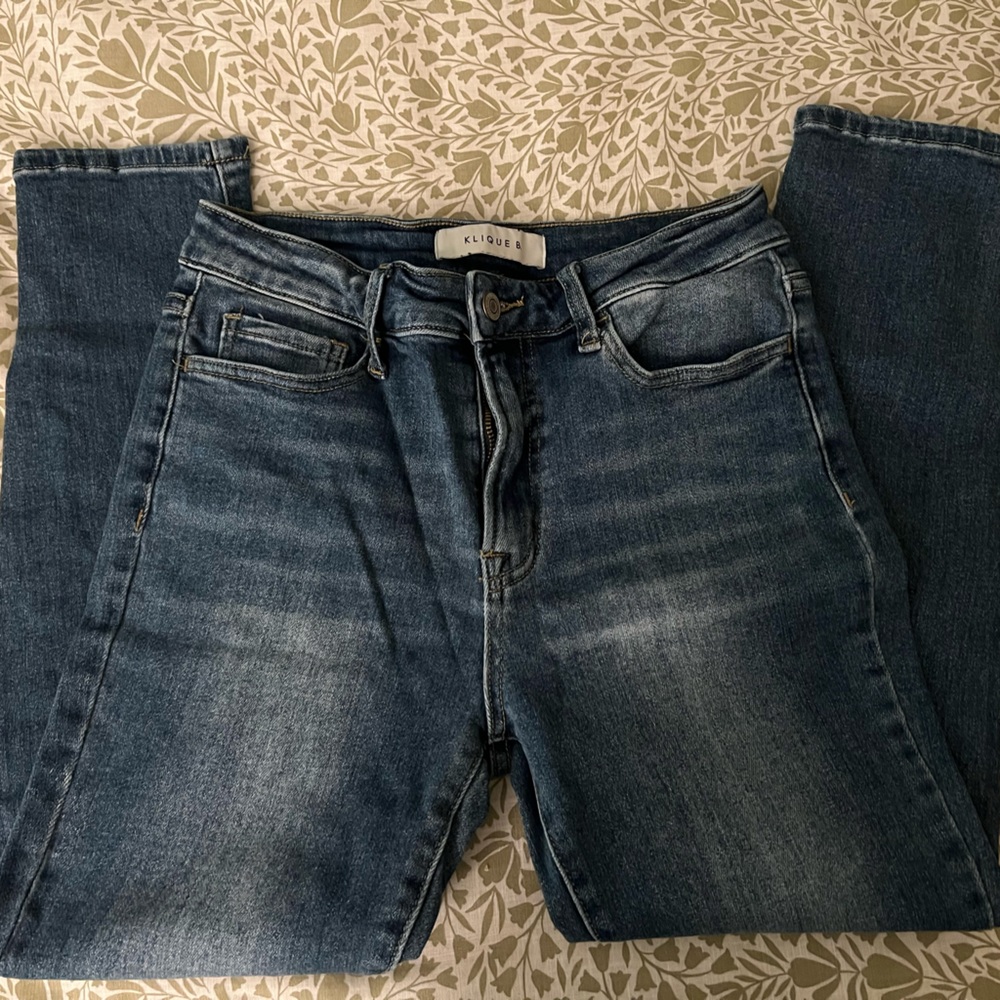 Light wash jeans
